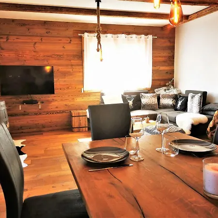 De Prestige Spacieux Et Lumineux Avec Sauna Et Parking Inclus - Fr-1-598-48 * Les Gets